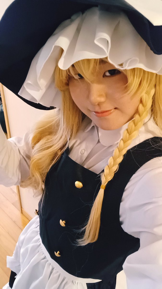 Suzune_and's tweet photo. 初コス！
霧雨魔理沙！(に見えるか？これ)
メイクもうちょい濃い方がいいのかな……というかあんなに頑張ったのに全くわからない！(ﾟДﾟ ||)
カラコンはまた後日… https://t.co/HCRbw3pt0M