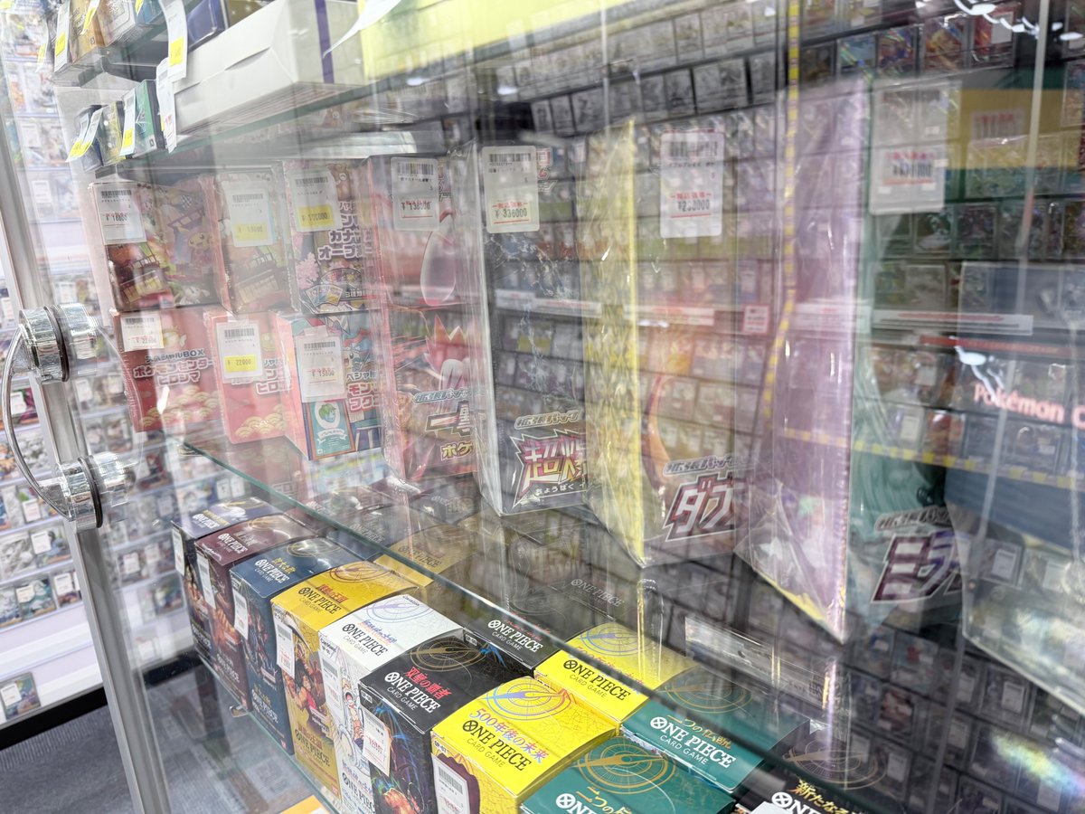 ポケモン 未開封ボックス 販売情報 本日も中央ケースにて、各タイトル