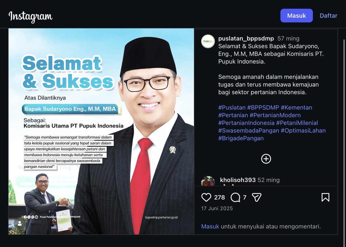 penduduk_lokal_'s tweet photo. Kepala BGN terbaru adalah bagian dari pengkhianat Konstitusi bersama 30 Wamen lainnya.

Disaat Guru Honorer dipidana  & diperlakukan layaknya kriminal karena rangkap jabatan.

Para Wamen?

Mendapatkan jabatan baru dari sebuah proyek korup MBG. Padahal Putusan MK Nomor 128/PUU-XXIII/2025 telah menyatakan dengan jelas soal larangan rangkap jabatan Menteri & Wakil Menteri.

Kita bekerja sampai mati di Indonesia hanya untuk menghidupi para Menteri & Wakil Menteri.