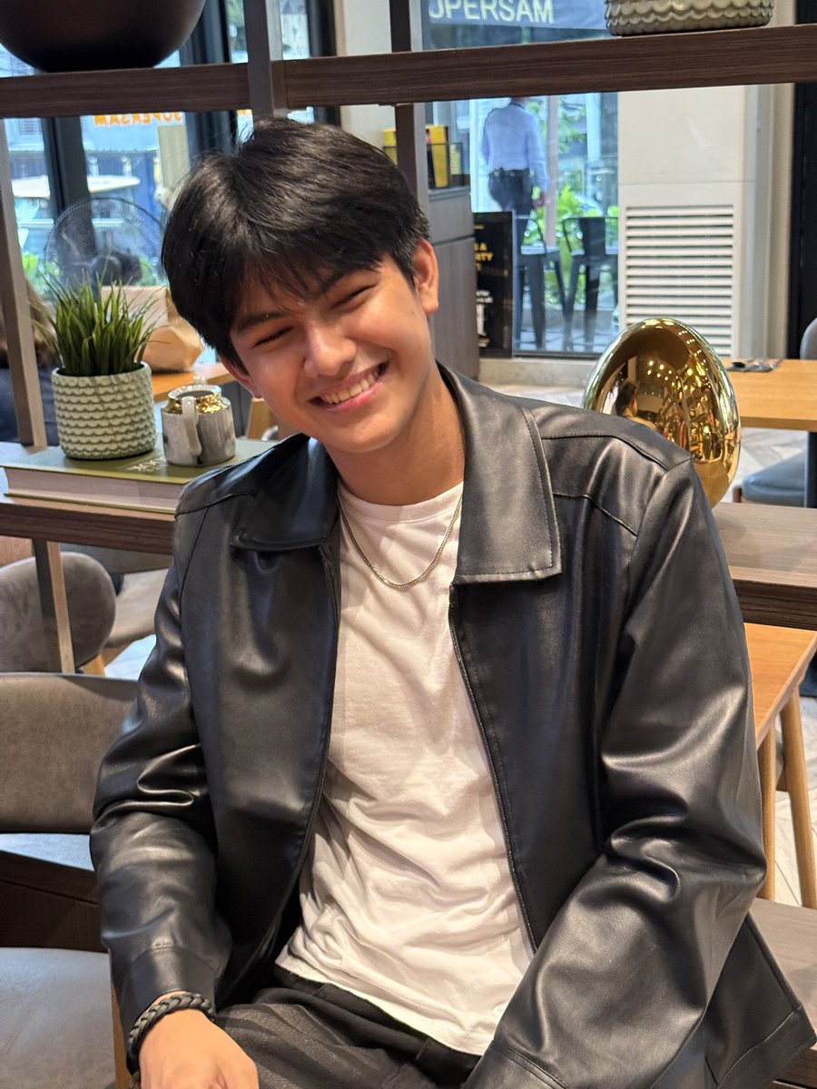kowalerts's tweet photo. EVENT: An Intimate Mediacon with new stars #JaysonSalungaDavid and #YvonneAsher for the upcoming #40Days Movie starring Lotlot De Leon, Snooky Serna and Dina Bonnevie. https://t.co/iR7Eka2A8e