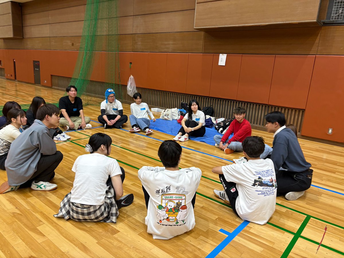 volusuta19's tweet photo. 【活動紹介】
🌷新入生歓迎会🌷

今回は5/10(日)に実施した新入生歓迎会について紹介します！

新入生同士や先輩と、協力してゲームに取り組み、楽しんでいる様子を見ることができました！👏🏻

まだまだ新入生募集してます✨

#摂南大学
#摂南大学ボランティア・スタッフズ
#新入生歓迎会
#新入生募集中 https://t.co/qkFN4tkFvf
