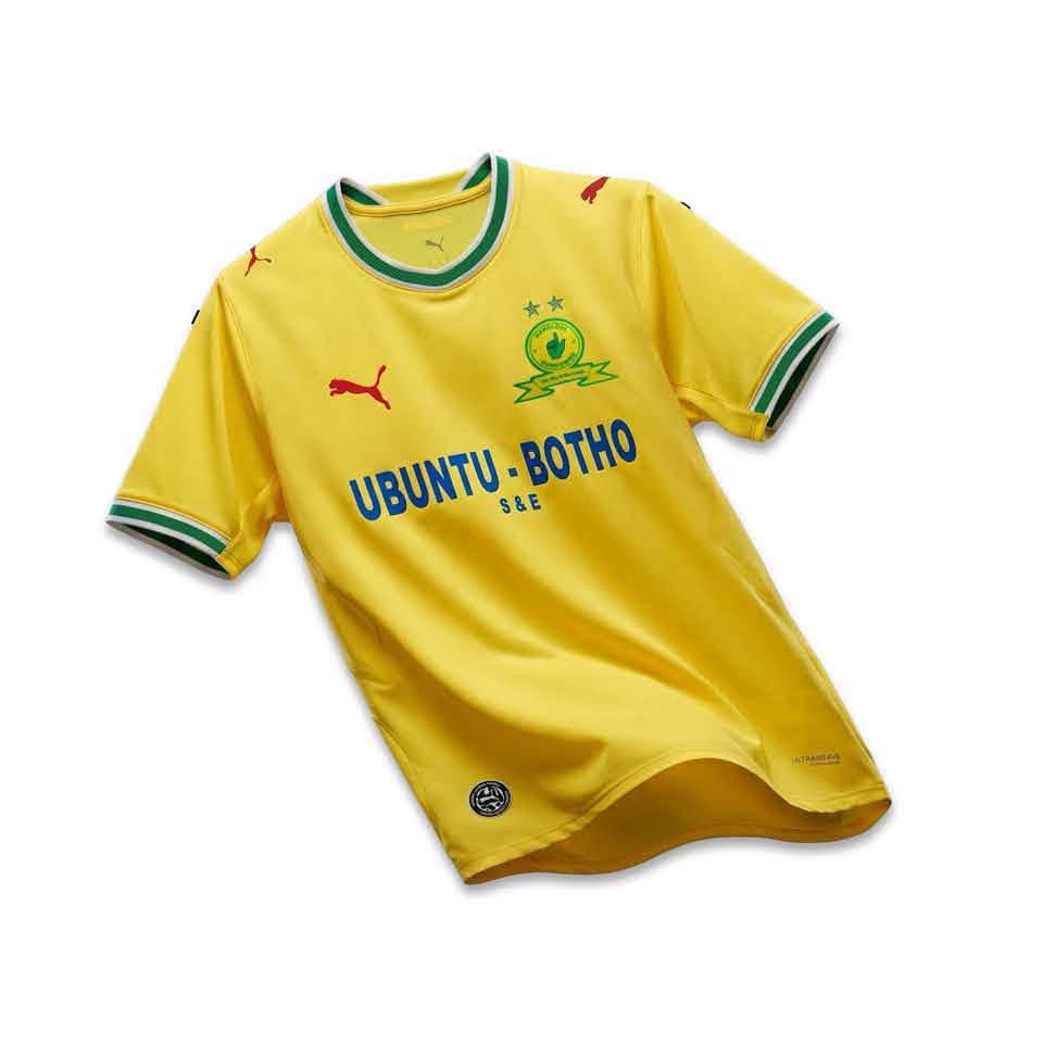 MandlesiloNdlo3's tweet photo. #KaBoYellow @Masandawana #BetwayPrem 🌟🌟👆👆 https://t.co/hqsG0vBBXf