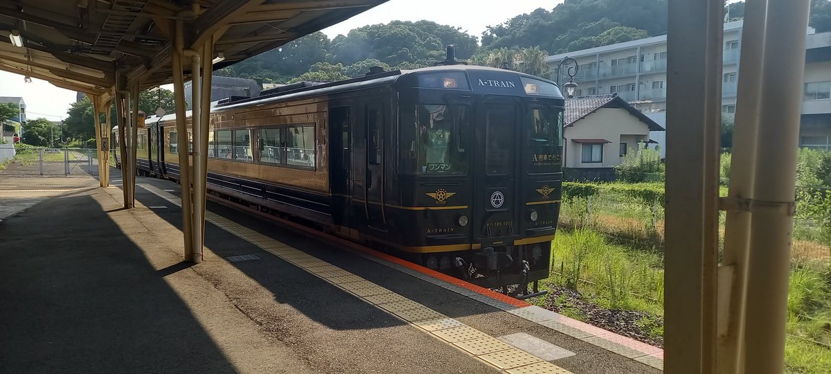 ARU0715's tweet photo. 三角からこれに乗る https://t.co/lk1kJ5EjzQ
