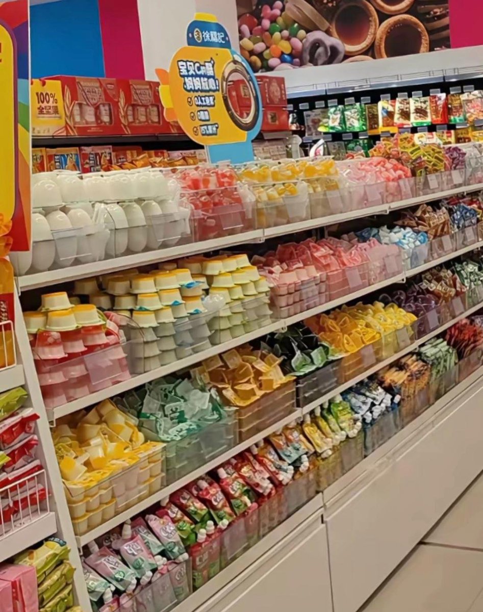 pppengc8's tweet photo. Restocked all best-selling snacks, chilled drinks u0026 quick grab meals at our corner store  Grab your daily essentials before they’re gone! https://t.co/qBB52Vd2NO