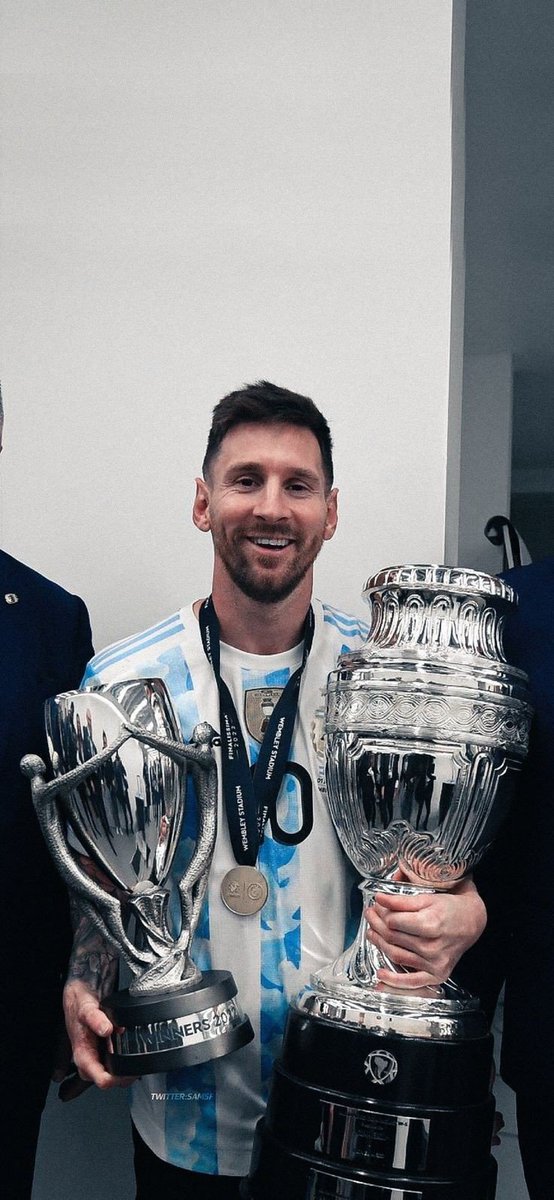 Realgoat10v's tweet photo. World Best🐐🐐🇦🇷 https://t.co/Pnjtlv2YxD