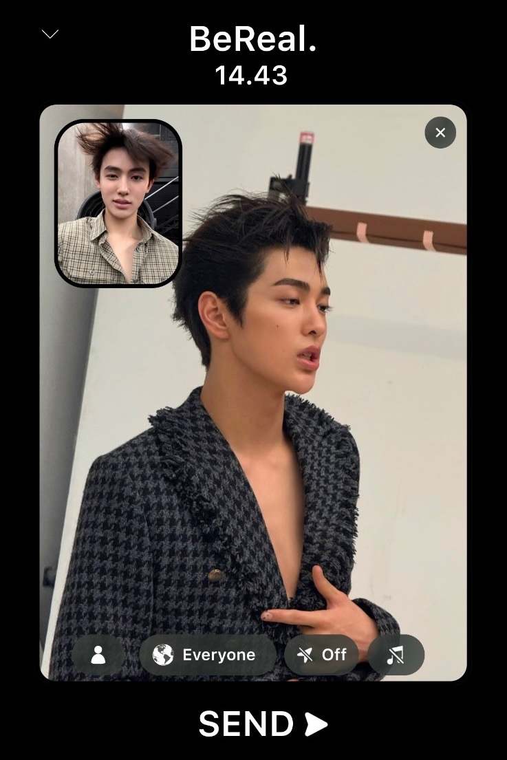 hyeonhood's tweet photo. BeReal #keonhyeon ; model bf x model bf 🧑🏻‍❤️‍🧑🏻 https://t.co/YLvmhRdYHj