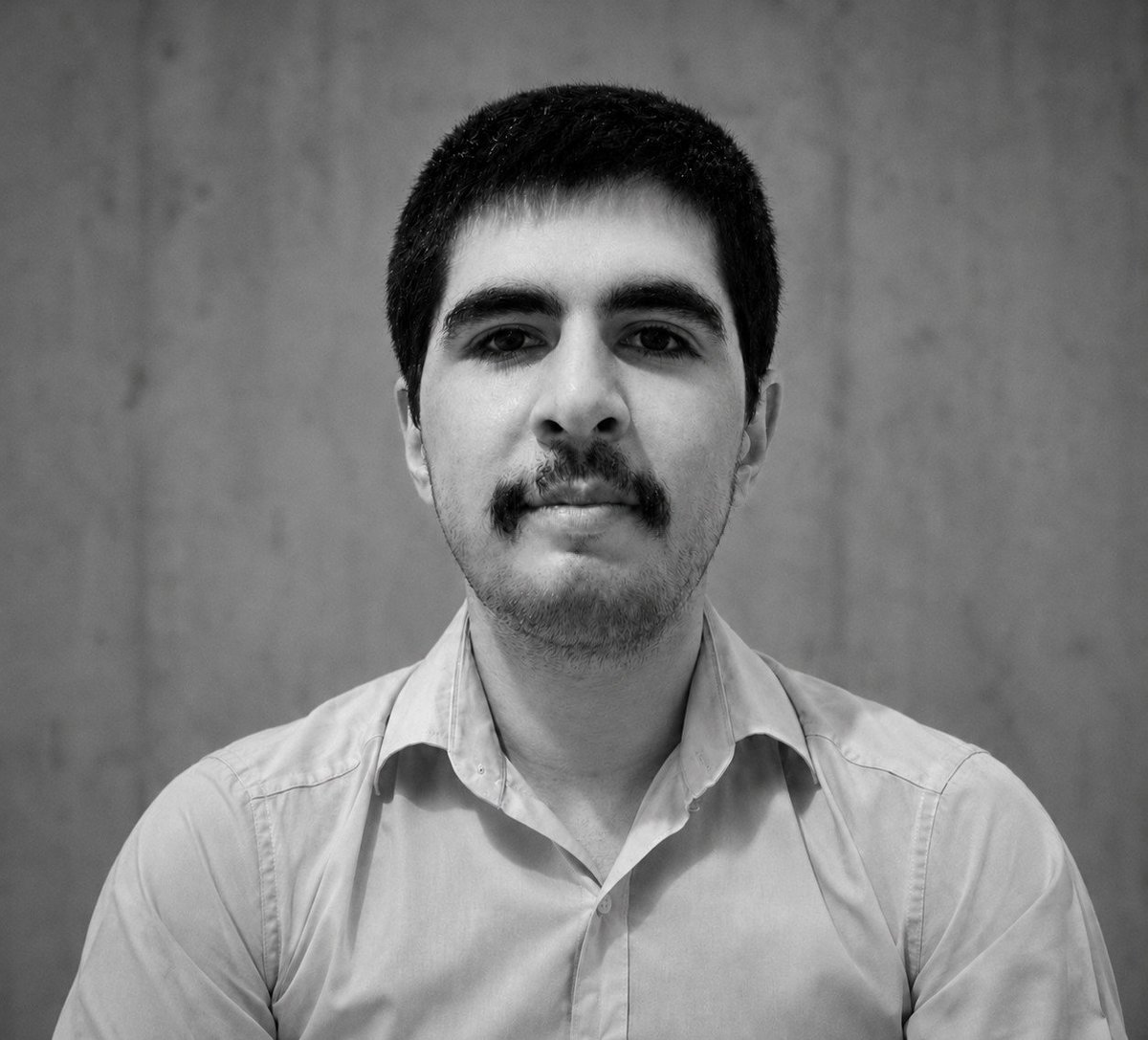 NoaMagid's tweet photo. This is 26-year-old Mehdi Khaneki.

He was arrested in Karaj for taking part in the January protests, held in complete isolation, tortured, and sentenced to death on fabricated charges of "collaborating with Israel and the United States."

The Islamic regime executed him this morning.