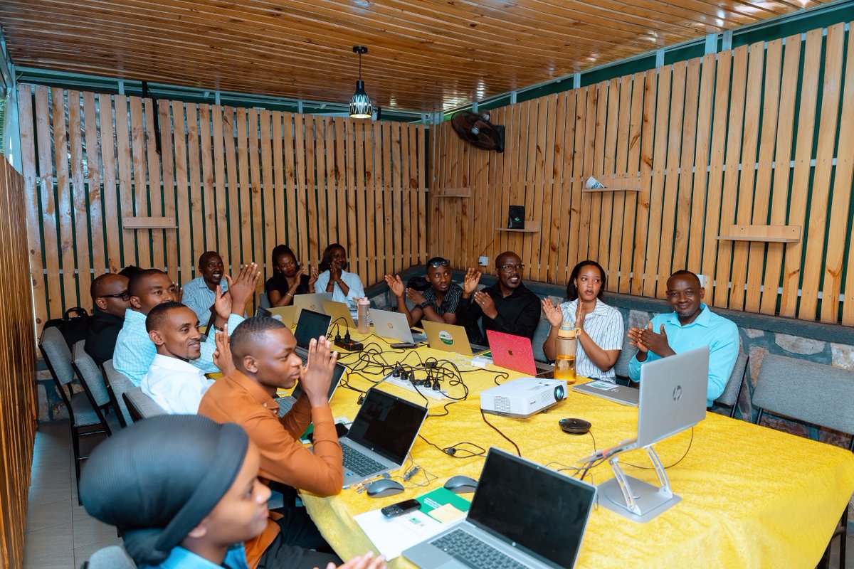 kilimoEAC's tweet photo. 📲🇷🇼 Swipe through to see highlights of the 15th Kilimo Trust Forum from the Rwanda regional office. https://t.co/vm4zxAEemU