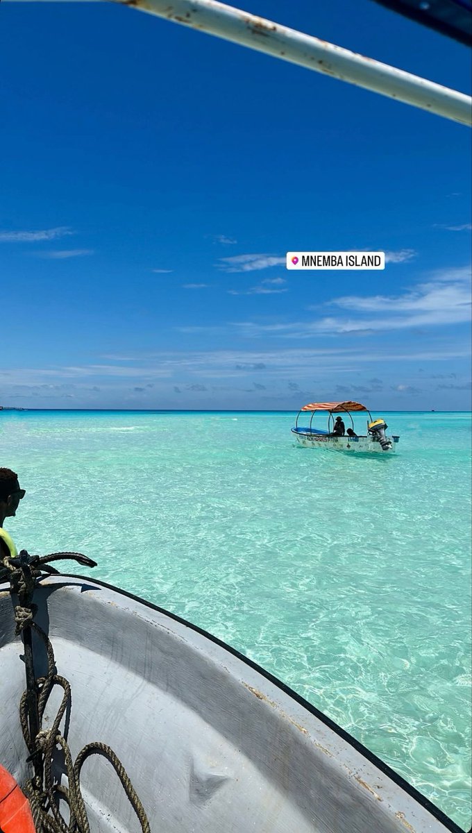 Callmegrangeer's tweet photo. Purée dans cette catégorie c’est dur de choisir mais : Chypre 🇨🇾,  Hurghada 🇪🇬, Simili island 🇹🇭, Zanzibar 🇹🇿 https://t.co/dLmJxMY2Xq