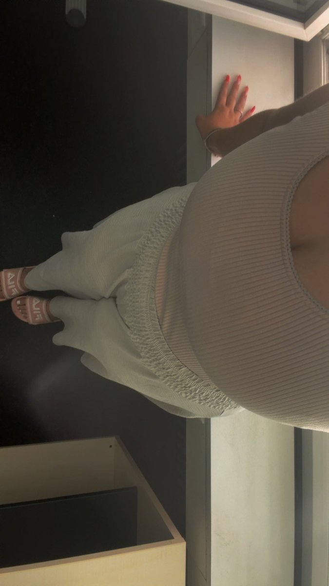 Softqeen's tweet photo. Could you handle a Swiss girl like me?🇨🇭👀💕
Curvy • cute • a little naughty
More content &amp; custom requests available💌DM ME
#swissgirl #naughty #curvy #fetish https://t.co/RNEbBIhCEF