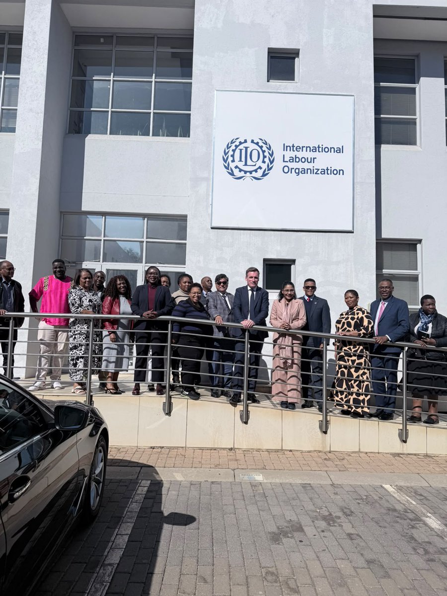 ILOACTRAV's tweet photo. “Workers’ organizations are not external stakeholders; they are @ilo  constituents.”

At the @ilo_pretoria  Office, ACTRAV Director @oliverroepke  reaffirmed that workers' voices must be at the centre of shaping labour policies and programmes across Africa. He also highlighted social dialogue, trade union renewal, formalization, migrant workers' rights, the digital transition and the #OneILO approach as key to advancing social justice and decent work.