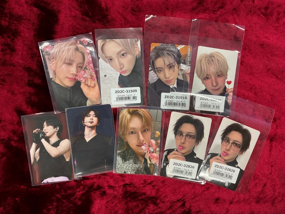 andTEAM #앤팀 各メンバーのトレカが入荷しました💗 ユニバ特典多めと