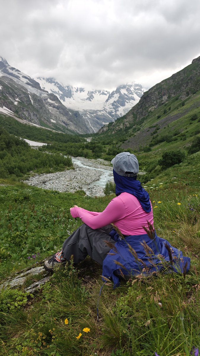 hijabiningyo's tweet photo. День 2, топали к леднику Тана🏞️ https://t.co/0aTV3JBvMq
