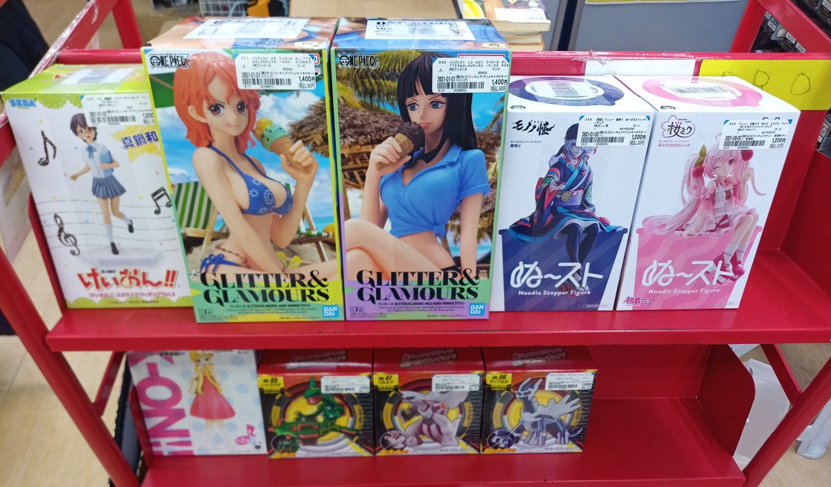 botomitsuka's tweet photo. プライズフィギュア、7月登場の最新プライズフィギュアも入荷いたしました！ぜひお買い求めください😊 https://t.co/3N6MLcWp9U