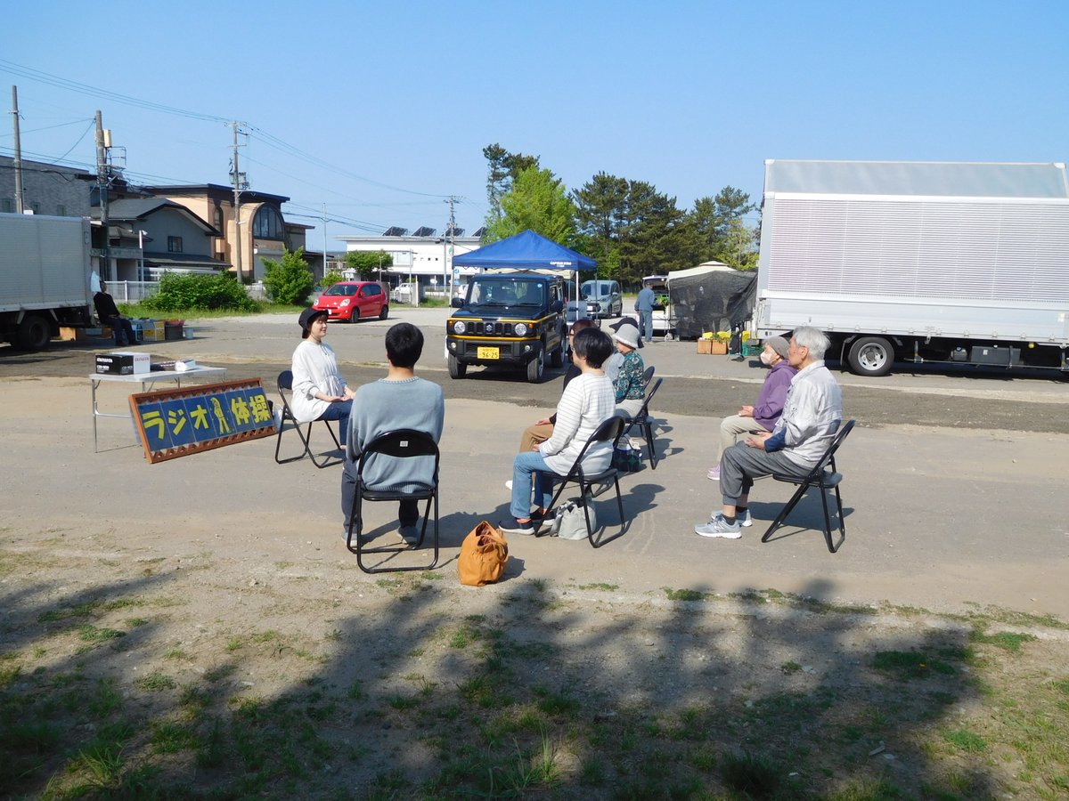 ICHI_noshiro's tweet photo. ７月２６日は北高跡地で「６の市」

明日は６の市開催日です！

お買い得なお買い物をぜひ！！
ラジオ体操・椅子ヨガ教室も開催します。
7:30から始まりますのでお気軽にご参加ください🚶

皆さんのお越しをお待ちしております！😃

時間：朝７時から１１時頃まで
場所：能代北高跡地 https://t.co/gzN5iVmTkz