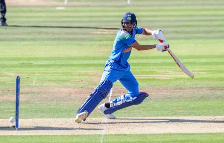 NewsDeshbandhu's tweet photo. आईसीसी वनडे रैंकिंग: डेरिल मिशेल के करीब पहुंचे शुभमन गिल, जो रूट की टॉप-10 में एंट्री
https://t.co/OYmmsPaN0E
#DeshbandhuNews
#ICCODIRanking #ShubmanGill #DarylMitchell #Sports https://t.co/LyGYNJzom7