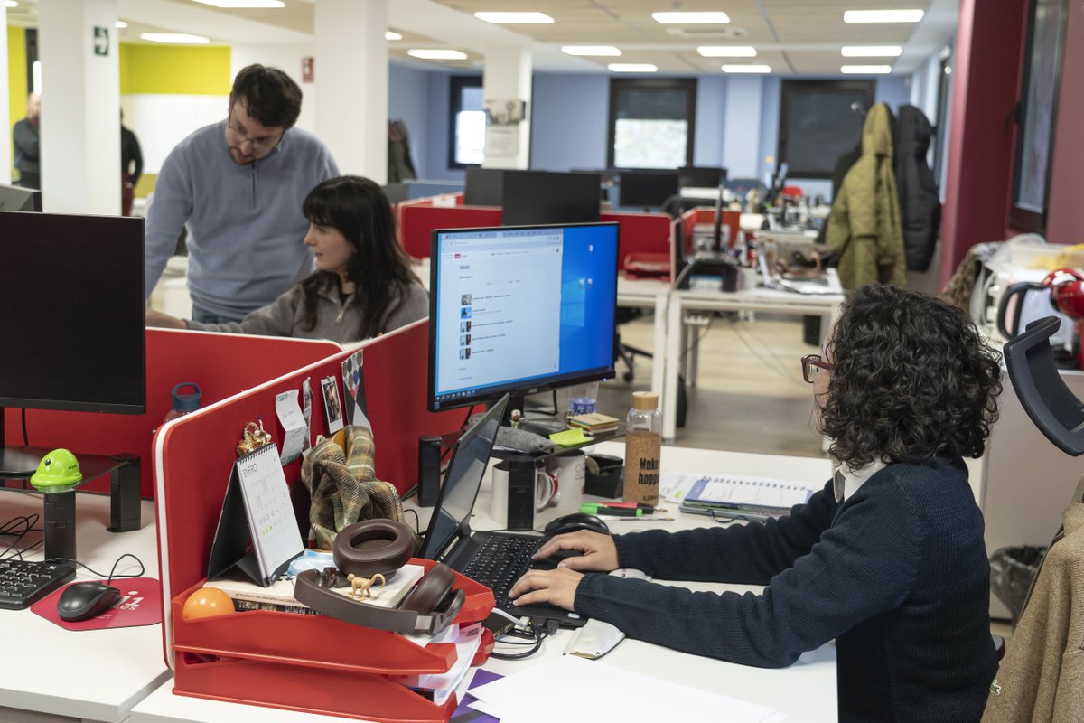 ui1Universidad's tweet photo. ⚖️ Conviértete en el profesional que necesita el sector jurídico.
Con el #GradoEnDerecho de la #Ui1 podrás formarte 100 % online y prepararte para trabajar en la abogacía, la asesoría jurídica, la Administración Pública y mucho más.
👉 Descubre más. https://t.co/FA7J5zbzvT https://t.co/SCtIaf9nO0