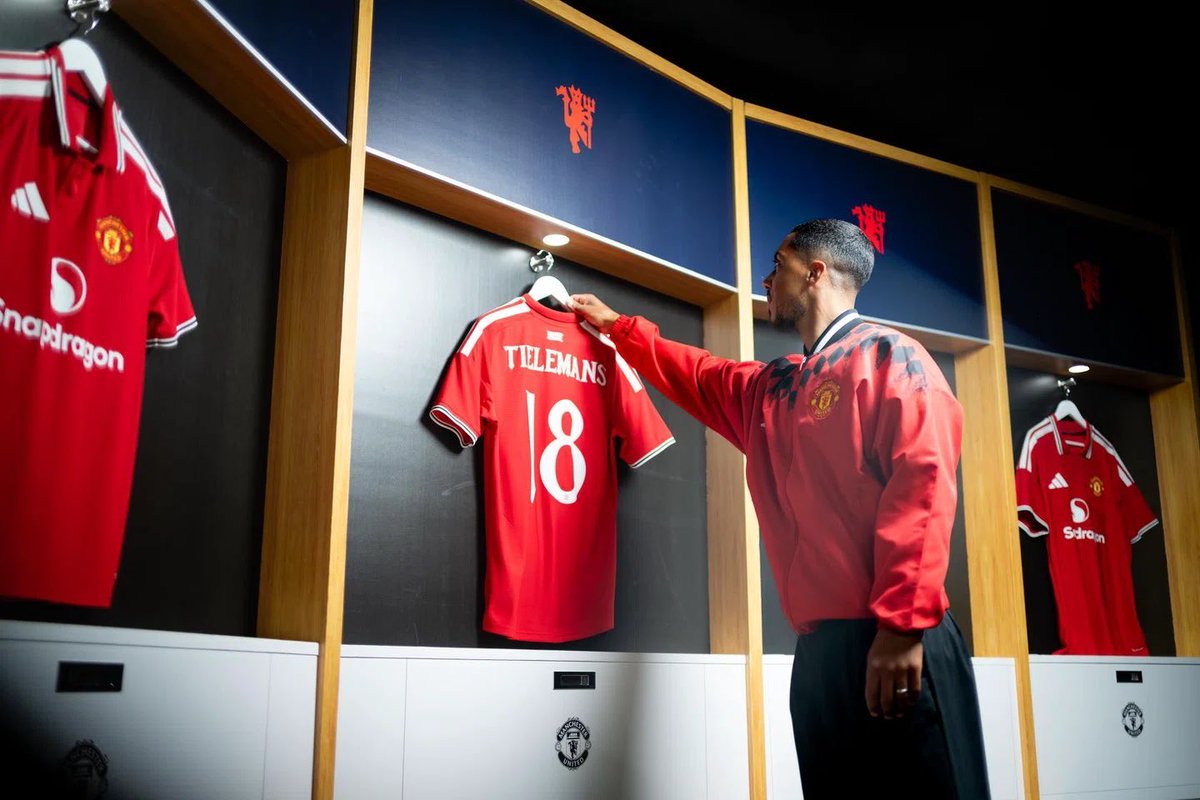 FergieStandards's tweet photo. Manchester United summer business so far 
Ins:
🏴󠁧󠁢󠁷󠁬󠁳󠁿 Karl Darlow - free
🇧🇷 Andrey Santos- £50M
🇧🇪 Youri Tielemans - £35M
🏴󠁧󠁢󠁥󠁮󠁧󠁿Tynan Thompson -£8M

Outs:
🇩🇰 Rasmus Hojlund - £37.5M
🏴󠁧󠁢󠁥󠁮󠁧󠁿 Mason Greenwood (sell on) - £10M

Net spend: £45.5 million