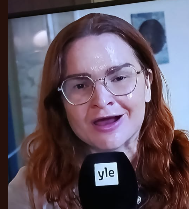 JukMantu's tweet photo. Ylen-annon uudenlaisia tähtitoimittelijiota. Me pakkoveronja maksavat joudumme maksamaan heidän palkkansa - tahdomme sitä tai emme -> koska punavihreä totalitarismi on arkipäivää EU-Suomessa. https://t.co/0FpfVsu7ON