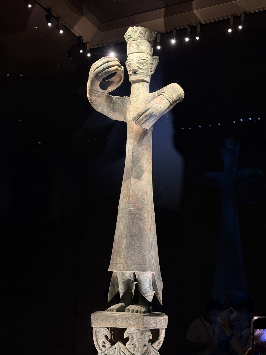 liu130213's tweet photo. The bronze artifacts from Sanxingdui in China are well worth in-depth research. https://t.co/UZFm6m938W
