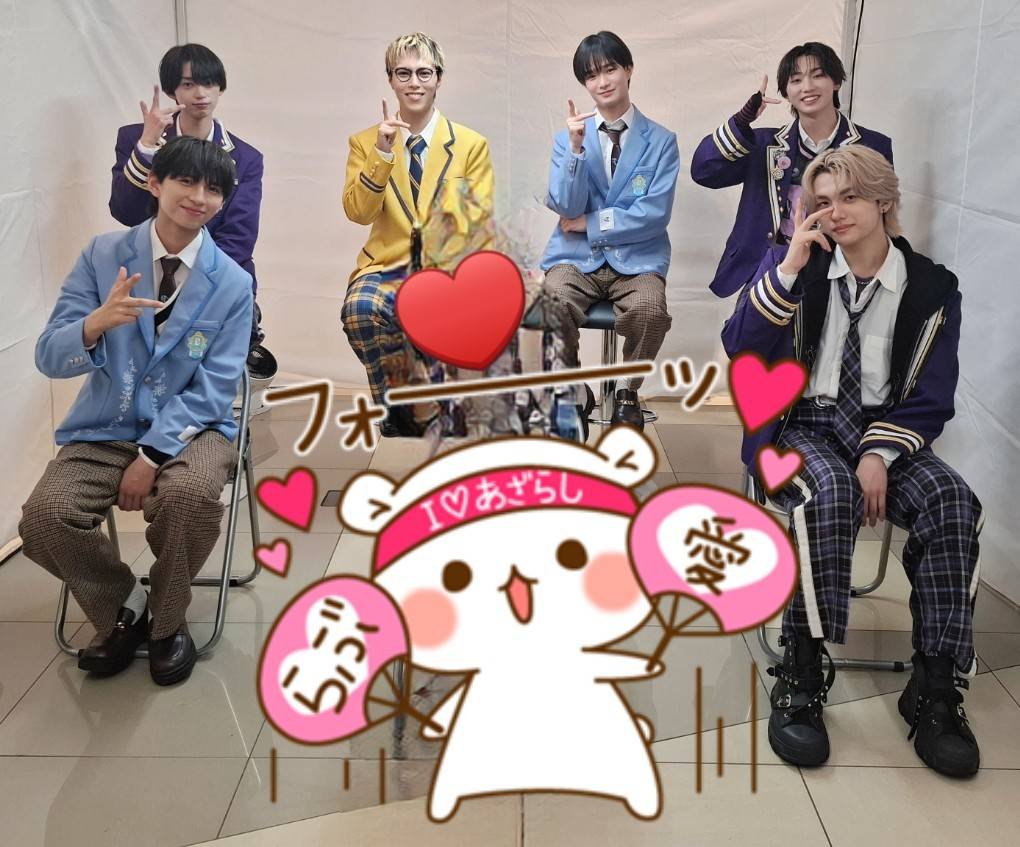 kikilala43_1027's tweet photo. 7/22 セブンパークアリオ柏

私「誰推しでしょー？」
駿太「世梛世梛世梛世梛」
世梛「え、璃空じゃないの…？」
📷✨
私「璃空でーす‼️」
駿太「ほら璃空だって、なんかしなよ」
⬆️無茶ぶり駿太くんとドカニコ笑顔璃空で神😇✨️

#EBiDAN  #Yes東京  #Yes_EBiDAN15th https://t.co/1GlSLcG1mf