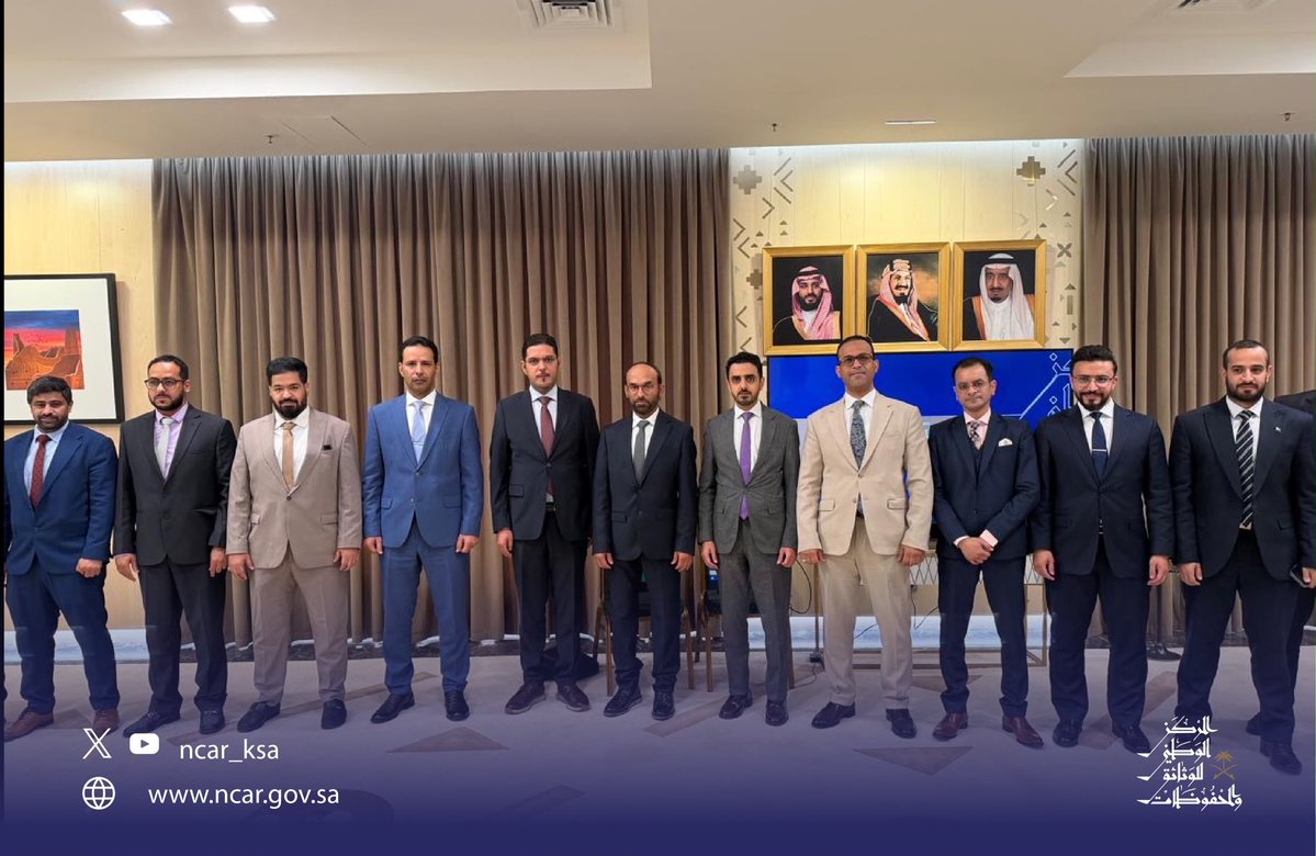 ncar_ksa's tweet photo. عقد #المركز_الوطني_للوثائق_والمحفوظات ورشة عمل توعوية بعنوان "أمن الوثائق" لمنسوبي سفارة المملكة في روسيا الاتحادية، من أجل تعزيز الحس الأمني والتوعية بالسبل المثلى في إدارة وتداول الوثائق الرسمية بشكل آمن، وحمايتها من المخاطر المحتملة. https://t.co/cQY1QVORHK