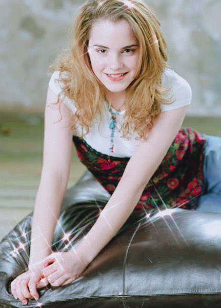 BeautifulIrl's tweet photo. Emma Watson, 2005. 
#EmmaWatson. https://t.co/k8zKPbderL