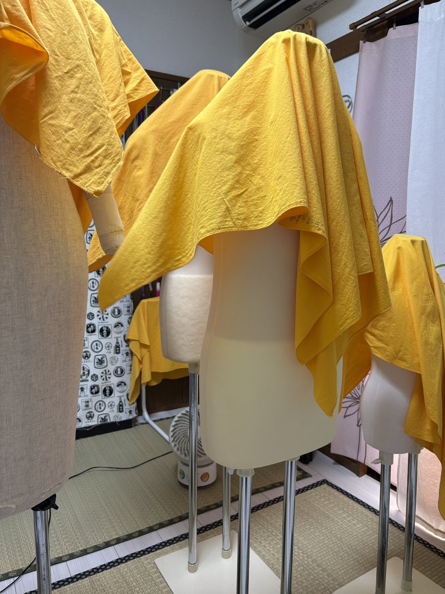 nagomikituke's tweet photo. 着付けボディさんがこの暑さで溶けるwww

 #足立区 #マネキン #着付けボディ 

https://t.co/Btths1N5to 
⬆️⬆️⬆️
YouTube更新中♬ https://t.co/Jv60DpSitM