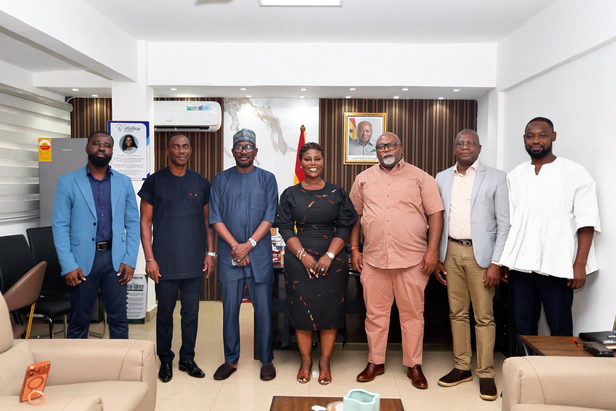 AfoDorcas's tweet photo. Held discussions with a delegation from Necessity Investment Limited on investment opportunities in Ghana’s transport sector.
#jomoromp
#deputytransportminister
#JomoroAnyelazo https://t.co/WXyNxPiHh8