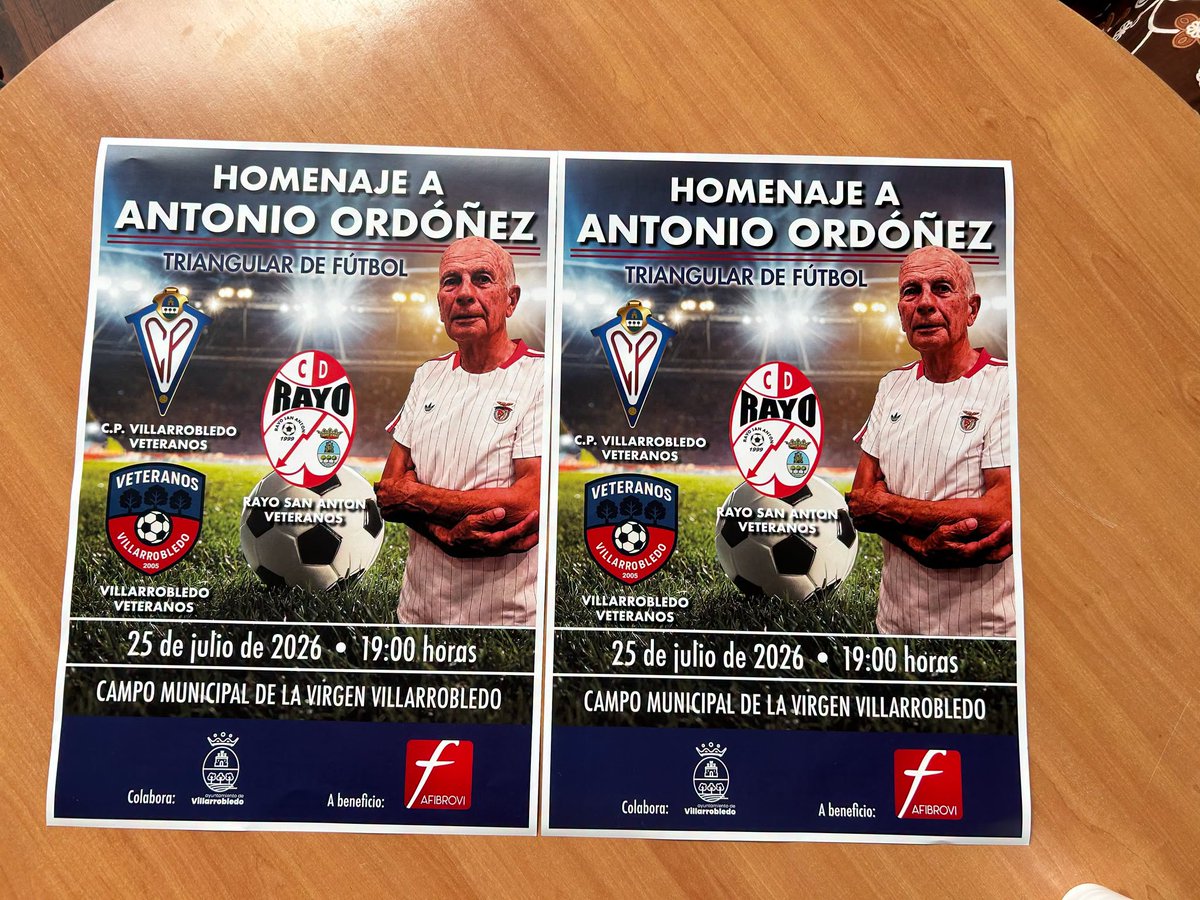 VdoDiario's tweet photo. AFIBROVI, con la colaboración del Ayuntamiento de Villarrobledo, rinde homenaje a Antonio Ordóñez por su trayectoria y su compromiso con el deporte local.
https://t.co/NOblj43MQ0 https://t.co/Gzcm1Stuzc