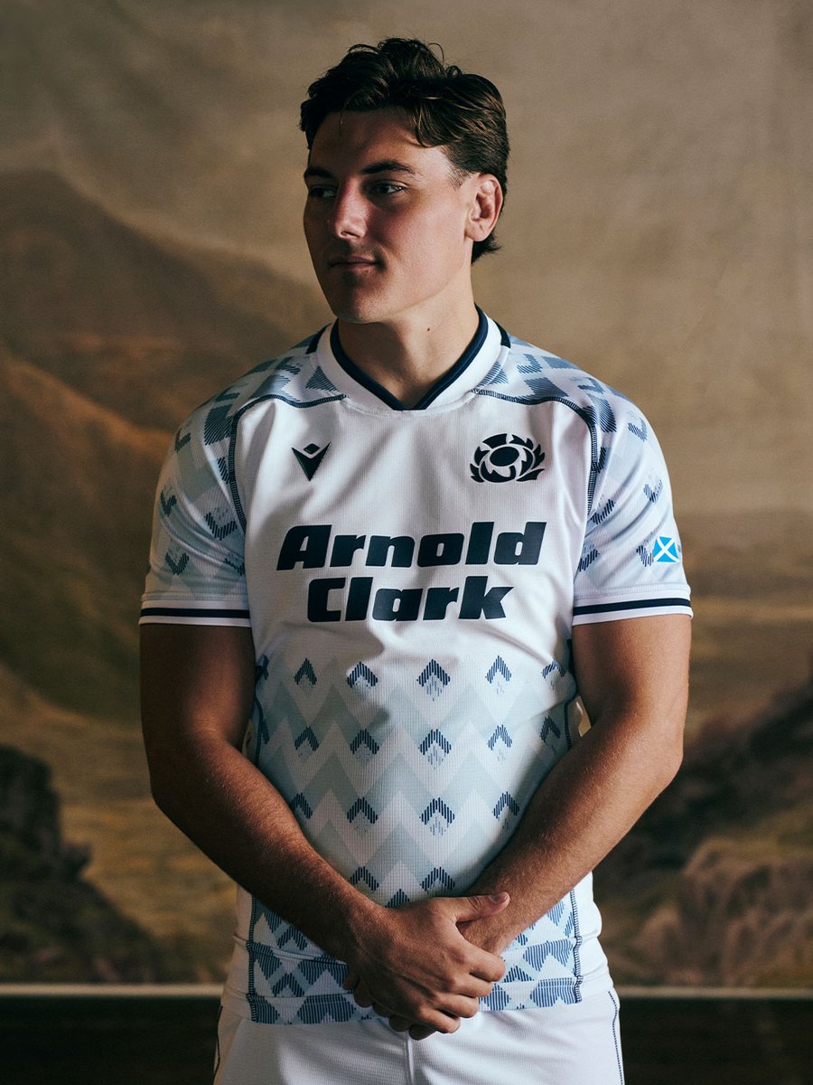 Scotlandteam's tweet photo. No dress rehearsal.

The away kit, on sale now 🏴󠁧󠁢󠁳󠁣󠁴󠁿 https://t.co/RZ3PYe58Yz