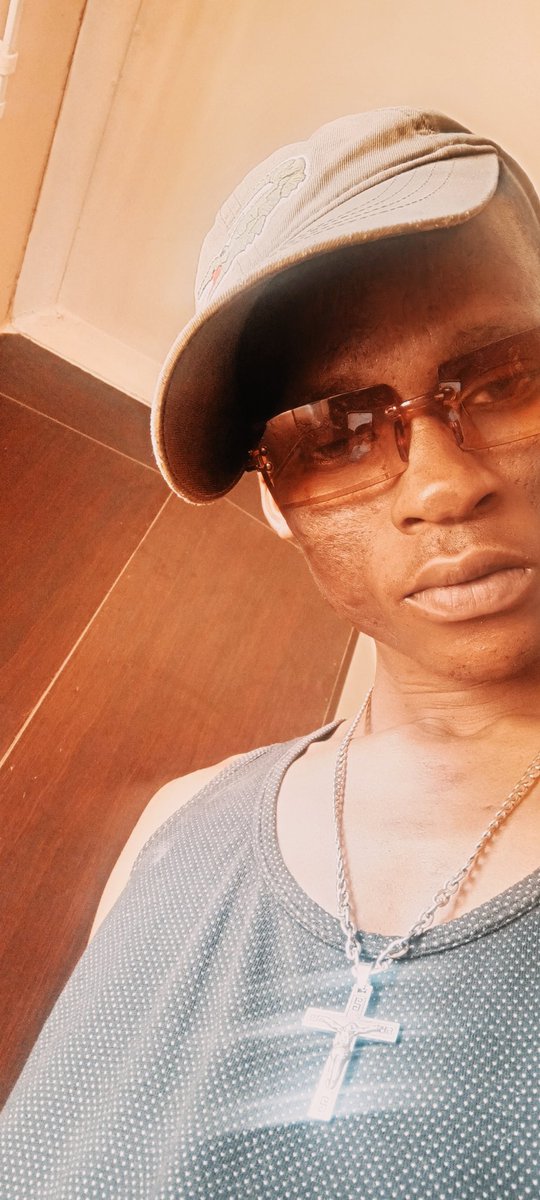 BothoTonic's tweet photo. Waddup doe?🌞 https://t.co/kSOgttDj1s