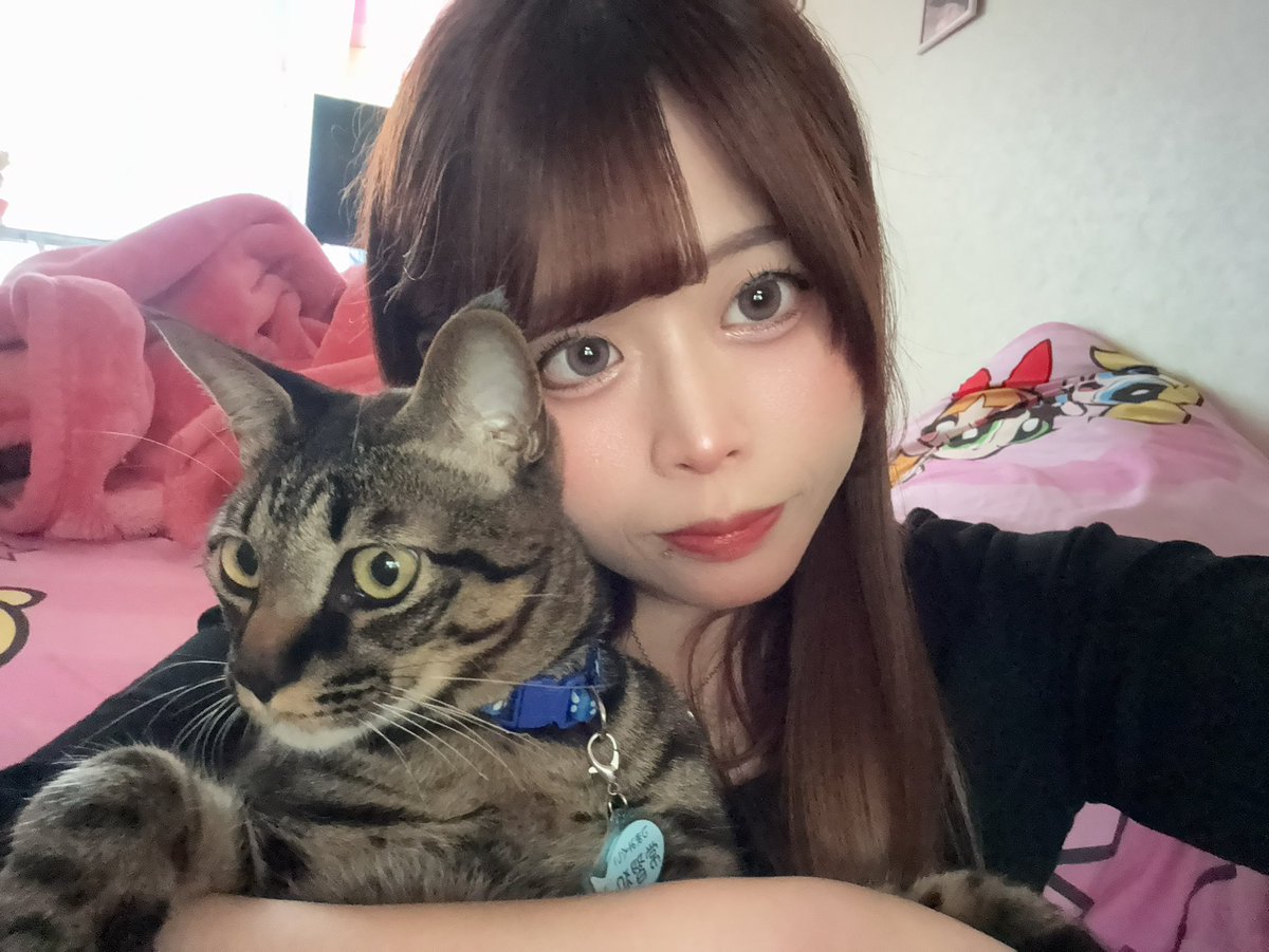 763nano's tweet photo. カラコンのサイズ小さくしてみたけど、やっぱり物足りないよね？💦

感覚多分バグってる笑 https://t.co/9SZAePuJo6