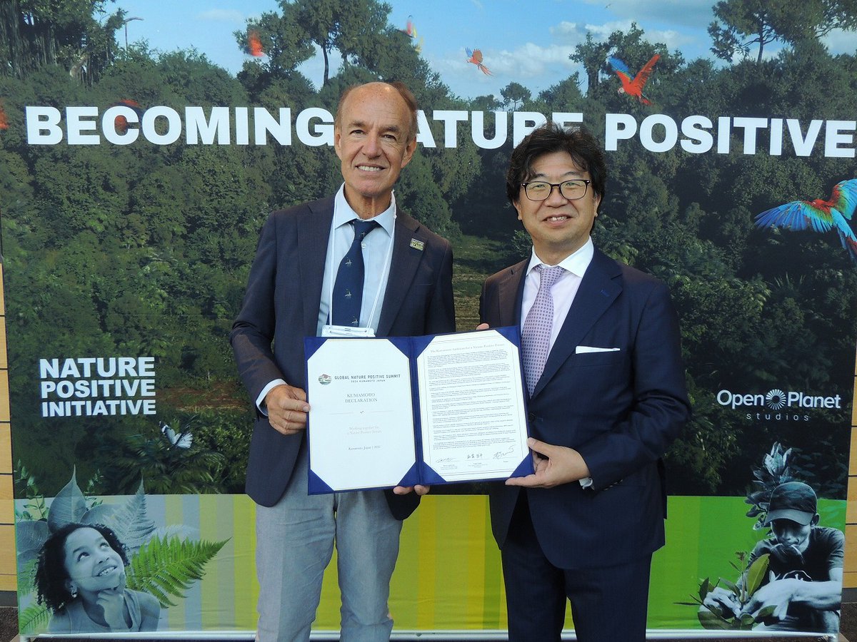 OPRI_SPF's tweet photo. At the Global Nature Positive Summit held in Kumamoto, Japan last week, Dr. Atsushi Sunami, President of the Sasakawa Peace Foundation signed the Kumamoto Declaration and affirmed the commitment to facilitate the conservation and restoration of coastal and marine ecosystems. https://t.co/g30dbZ8cbd