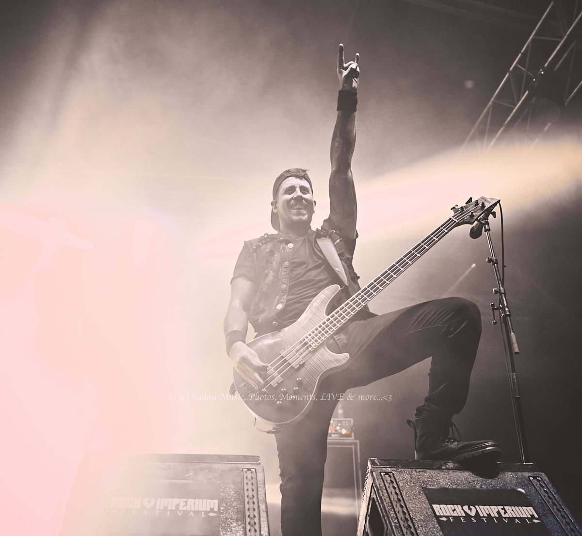theravenage's tweet photo. Happy Birthday Matty! ππ₯³ππ€
πΈ Jo Sudau Photography
#theravenage #mattycox #birthday https://t.co/bezgX8dV53