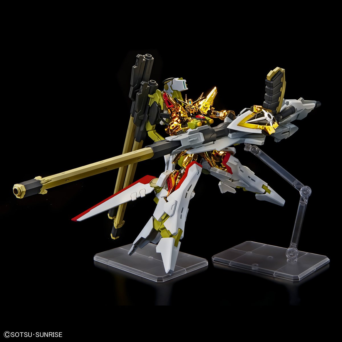 gundambase_t's tweet photo. 【新商品情報】

RG 1/144 ガンダムベース限定
アカツキガンダム(オオワシ装備)
&amp; HG 1/144 ゼウスシルエット 
+ カスタムジョイントパーツセット

8月8日(土)発売予定！

商品詳細はこちら！
▶https://t.co/ldg71x7e3F

#ガンプラ
#ガンダムベース https://t.co/SgGVQmq4xv