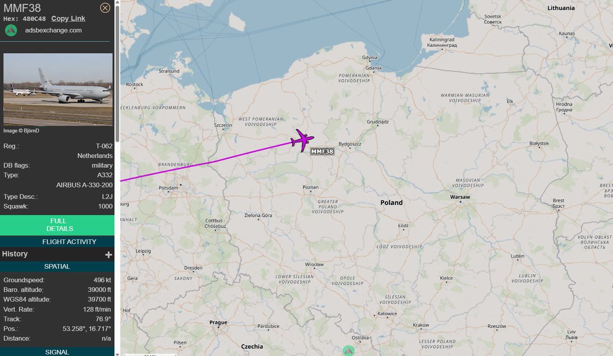 PolishMilRadar's tweet photo. 📅 22.07 🕒 11:12LT - ✈️ A330 MRTT tranzytem 🇱🇹
🌍 Multinational Multi-Role Tanker Transport Fleet (MMF)
✈️ Airbus A330-243MRTT | Reg: T-062
🛫 Eindhoven #EHEH 🇳🇱
🛬 Kowno #EYKA 🇱🇹
#MMF38 leci na wysokości 39 000 stóp
🔗 https://t.co/B6oT70YK4F
#POLMILRADAR https://t.co/HKVyYokHRI