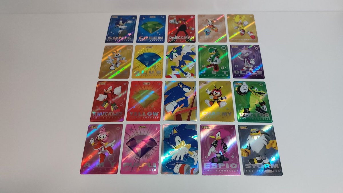 sonicfans_de's tweet photo. Wendy´s Sonic the Hedgehog 35th Anniversary Kids´ Meal. (UK + US) All 7 Boxes with all 35 Cards.

Sonic, Tails, Knuckles, Amy, Shadow, Rouge and Silver.

#sonicthehedgehog #soniccollection #soniccollector #sonicmerchandise #wendys https://t.co/Le5pRL55qq