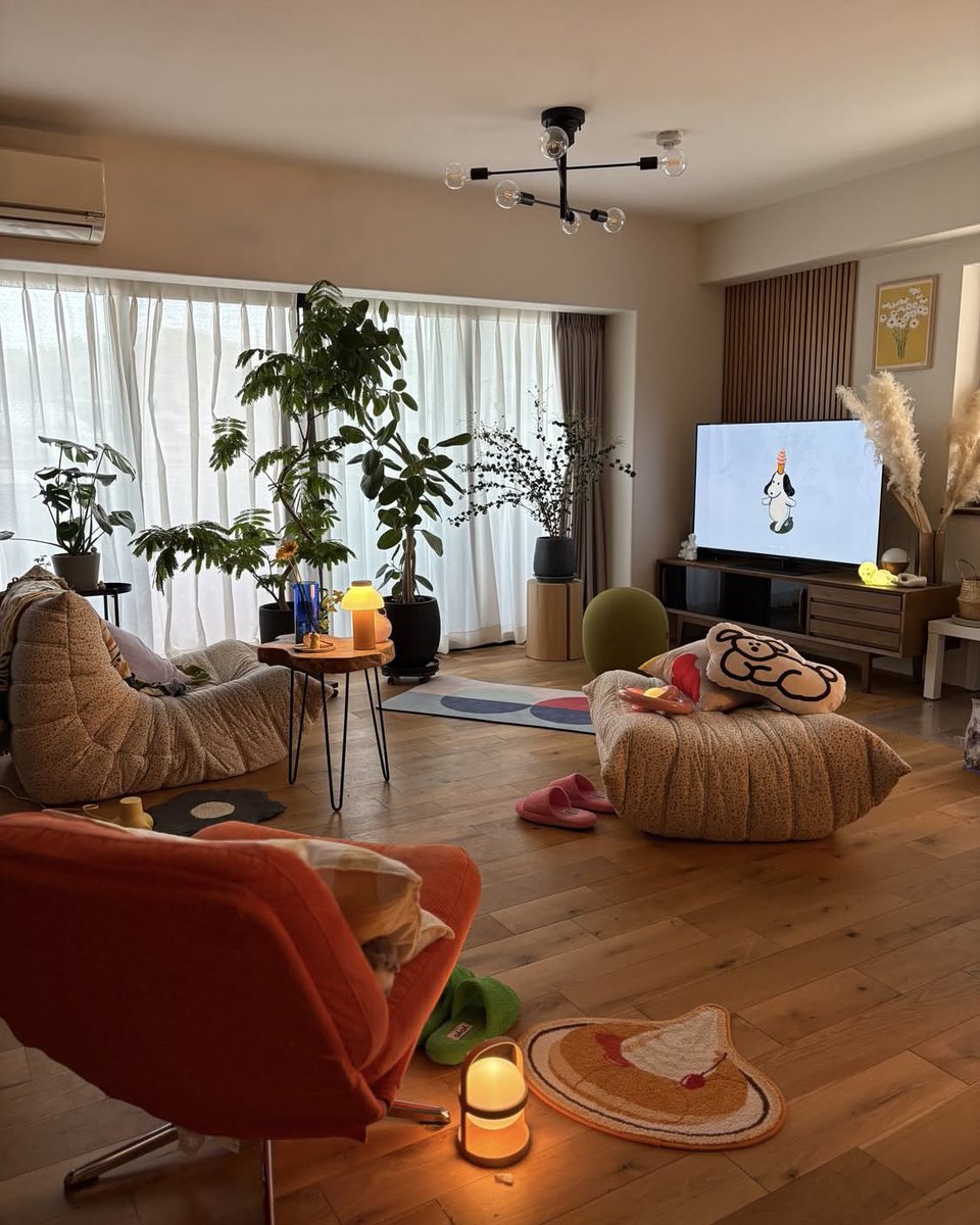 softspacess's tweet photo. my room🌿 https://t.co/wmtweuBxLw