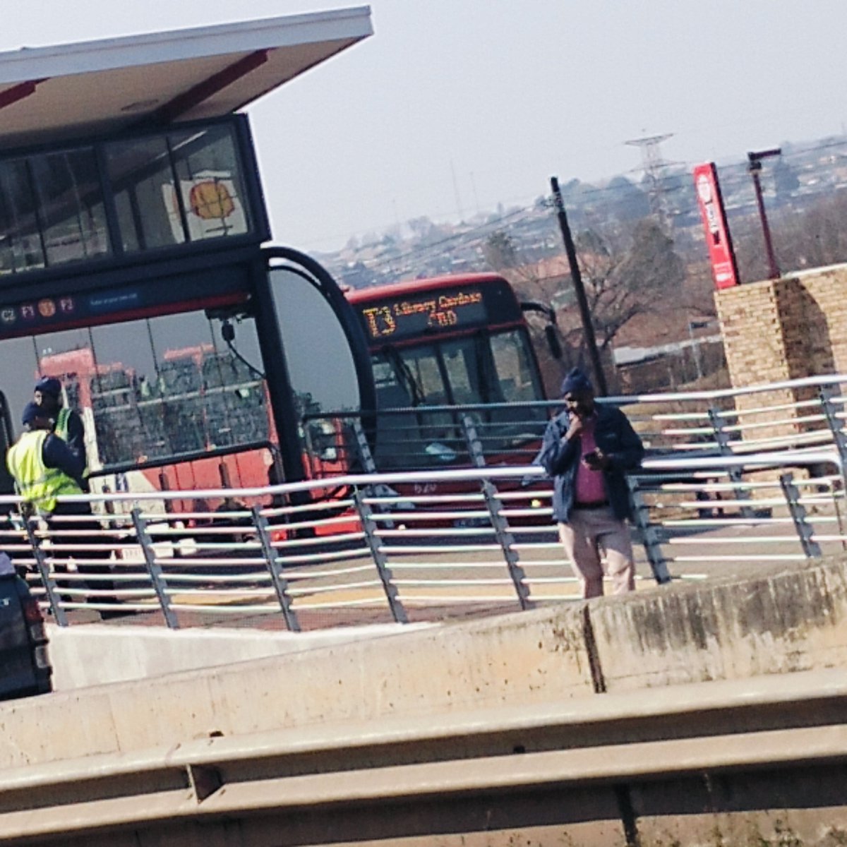 ReaVayaBus's tweet photo. SERVICE UPDATE

The City of Joburg is pleased to inform  passengers that Rea Vaya Phase 1B services will resume normal operations today, 22 July 2026 from 12h00.

All scheduled routes will operate as normal. We thank you for your patience and apologise for the inconvenience.^BM https://t.co/vyDFnJzLNt