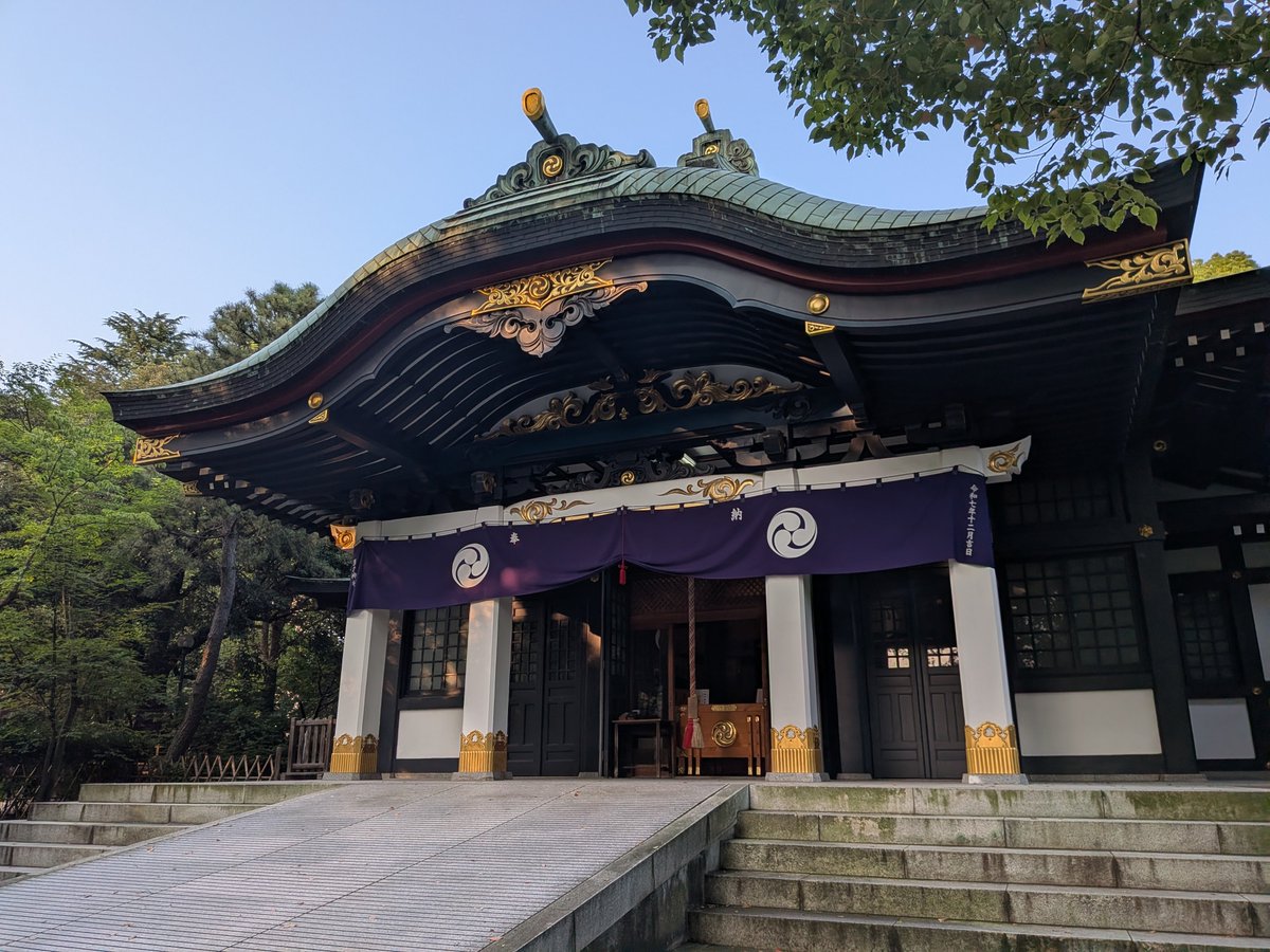 shibatayama1982's tweet photo. 楽屋入りしました！

東京／王子を散歩、大阪のおかげで暑さは何とかなりそうです、☺️

さ、身体をアップします！

#in5ss https://t.co/MBW39d0NOD
