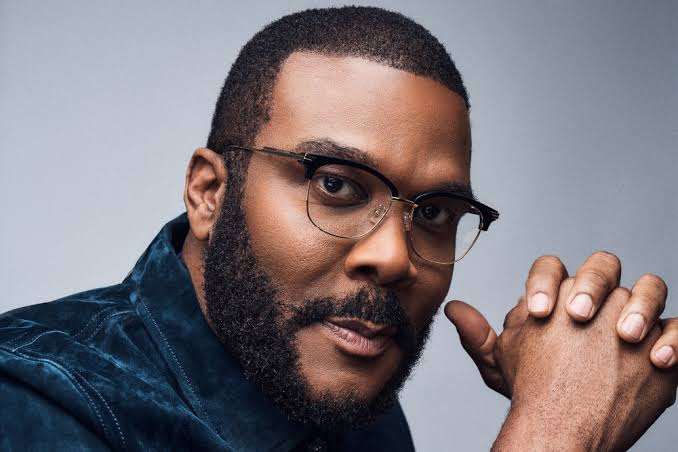 GAFollowers's tweet photo. Tyler Perry is helping the family of 18 y/o college football player Nolan Wells, who was found dead after disappearing during a July 4 boating trip. 

Perry covered the funeral costs and donated $50,000 to the reward fund as investigators continue searching for answers. https://t.co/DW1RRd4HYr
