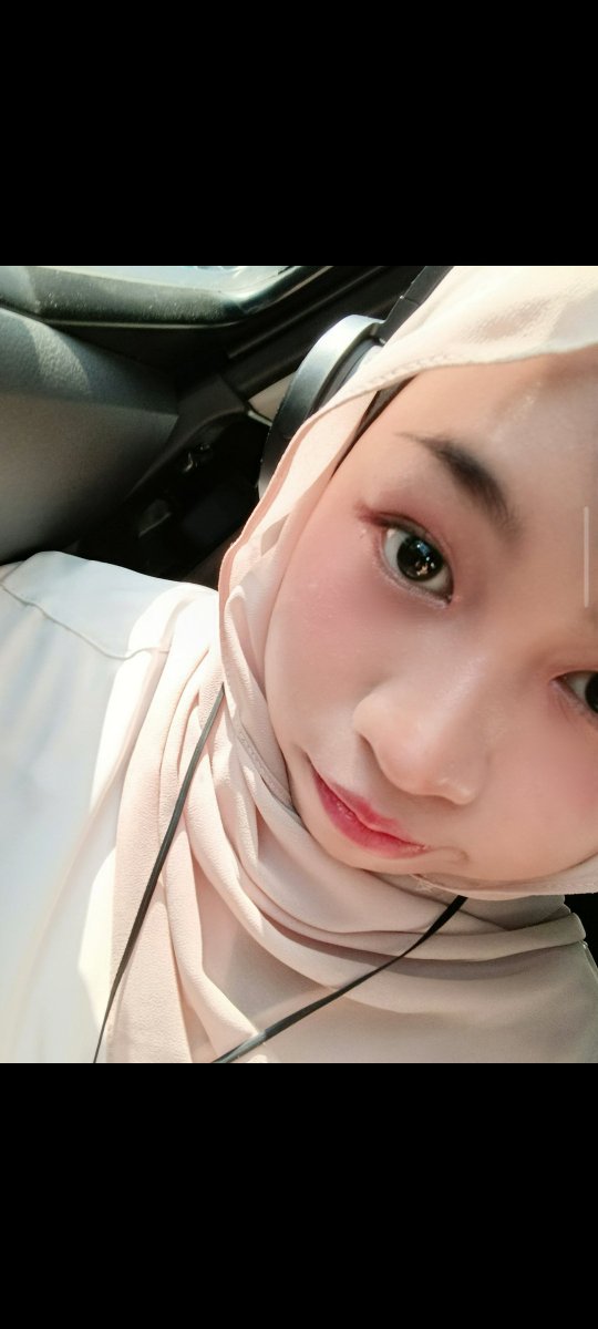 ohyullluwii's tweet photo. Dengan si imuppp 🙌🏻
#ShottieSelcaDay #4shosd #LNGSHOT #OHYUL #오율 #롱샷
@LNGSHOT4sho https://t.co/sTE4o68tNN