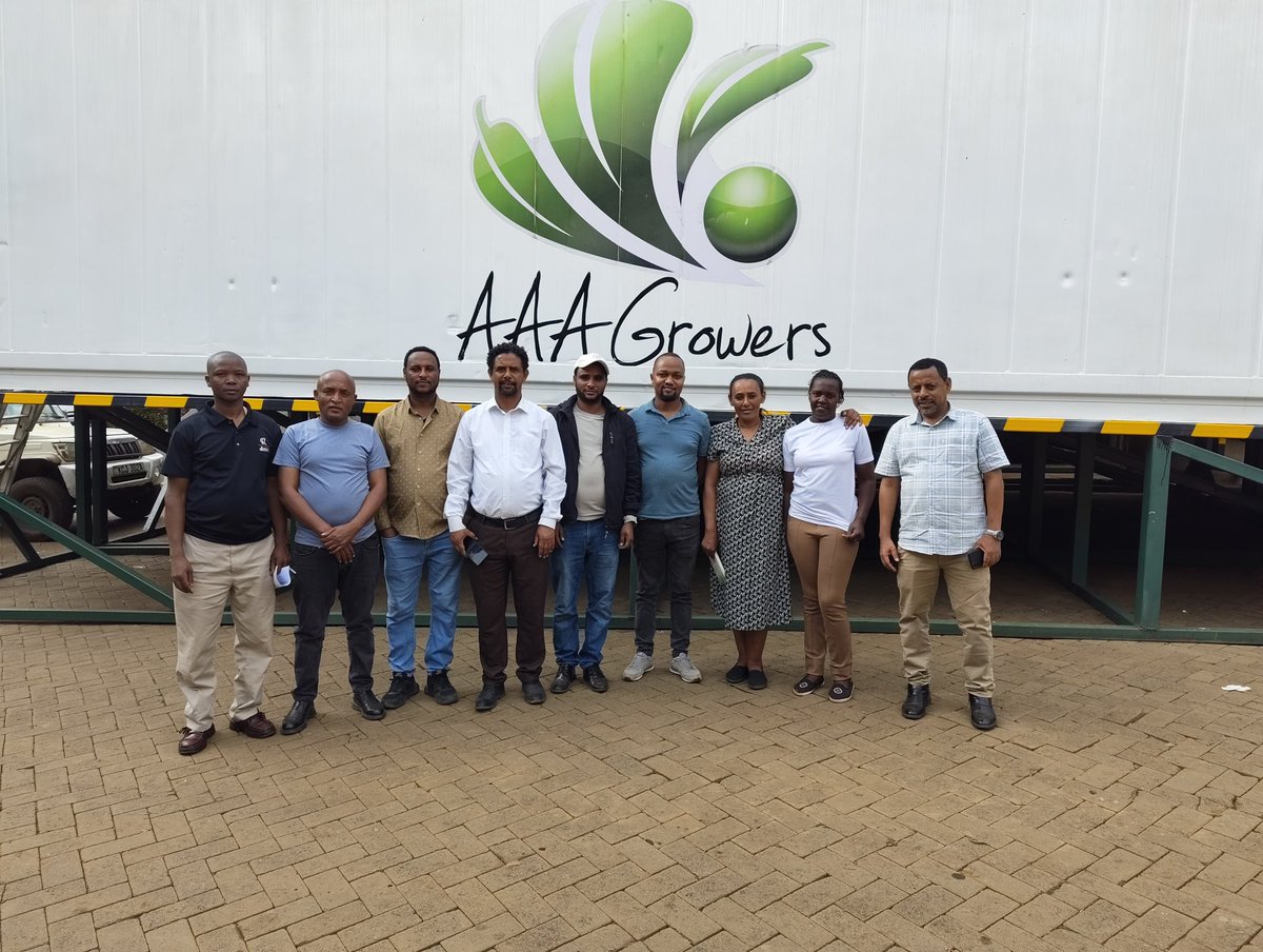 FPEAK_'s tweet photo. FPEAK recently hosted a delegation from the Ethiopian Agriculture Authority (EAA) for a technical study tour on Kenya’s False Codling Moth Systems Approach (FCMSA) in chilli production.

https://t.co/k8UOefVB3O https://t.co/DeJ9vN95CH
