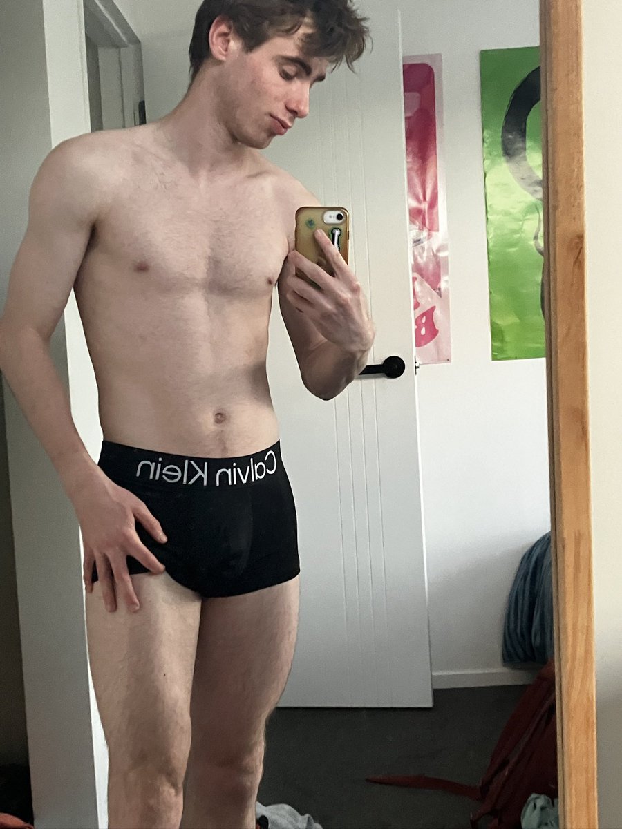 outftheboxdt's tweet photo. back on that gym grind atm https://t.co/LAaAImehIS
