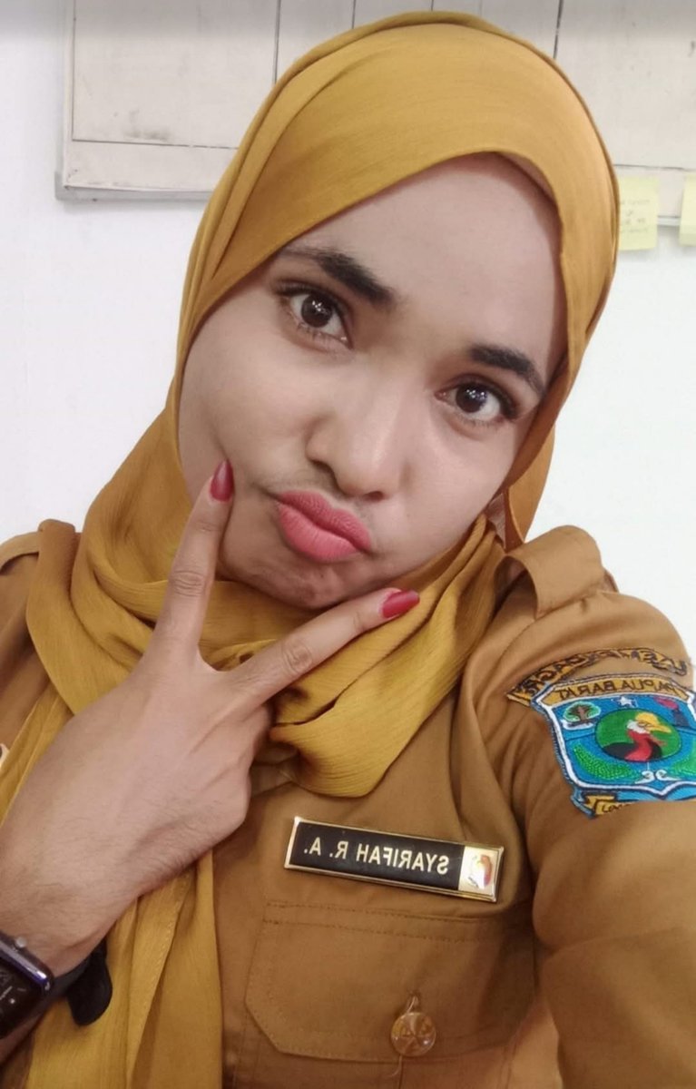 paijo_telo9620's tweet photo. Yah.. fakfak pu ikan makan 1 ini.  blm sempat hantam lgi de su hamil duluan. Hahaha  anjing oo. Son su baku bagi dia ancor.
#fakfak #bo #bakucuki #michat #fakfakcity https://t.co/1AigwDwMY7