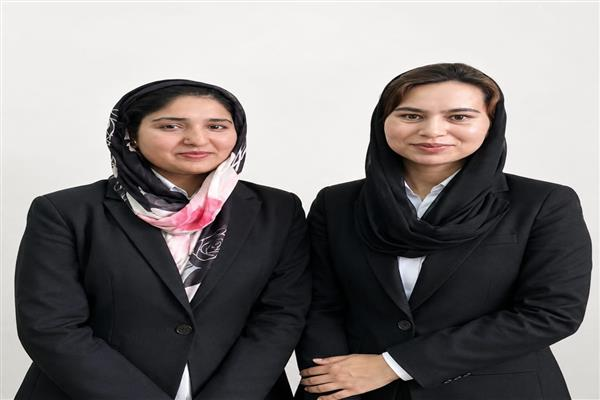 TQalmi5101's tweet photo. Old Barriers Are Breaking. New Leaders Are Emerging.
Two women advocates create history in #Bandipora Bar polls โ a reflection of a confident #Kashmir where youth dreams are turning into reality.
A New Mindset. A New Kashmir. ๐ฎ๐ณ
#BadaltaKashmir
@amritabhinder @bkum2000 https://t.co/I2Ar3D5u7Y