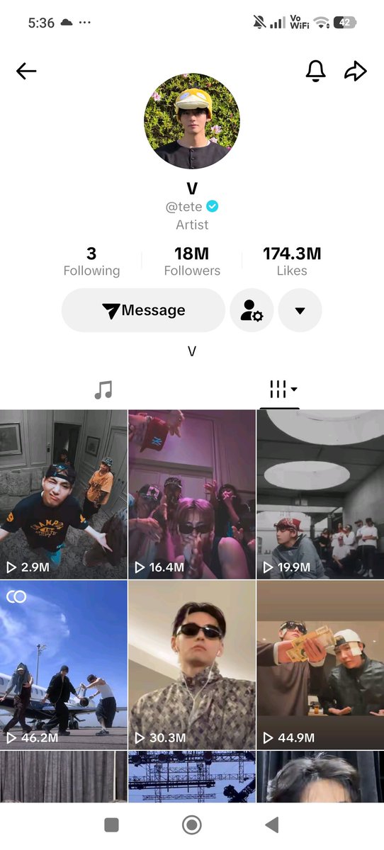 KTH_PHILIPPINES's tweet photo. TikTok really brings out Taehyung creativity.. he is not for a dance challenge but rather gives his own unique take on dances. 

Not surprised at all for user tete to reach 18M followers in such a short period of joining TikTok 
https://t.co/ygbaF1iENN https://t.co/k2HGYDr5mB