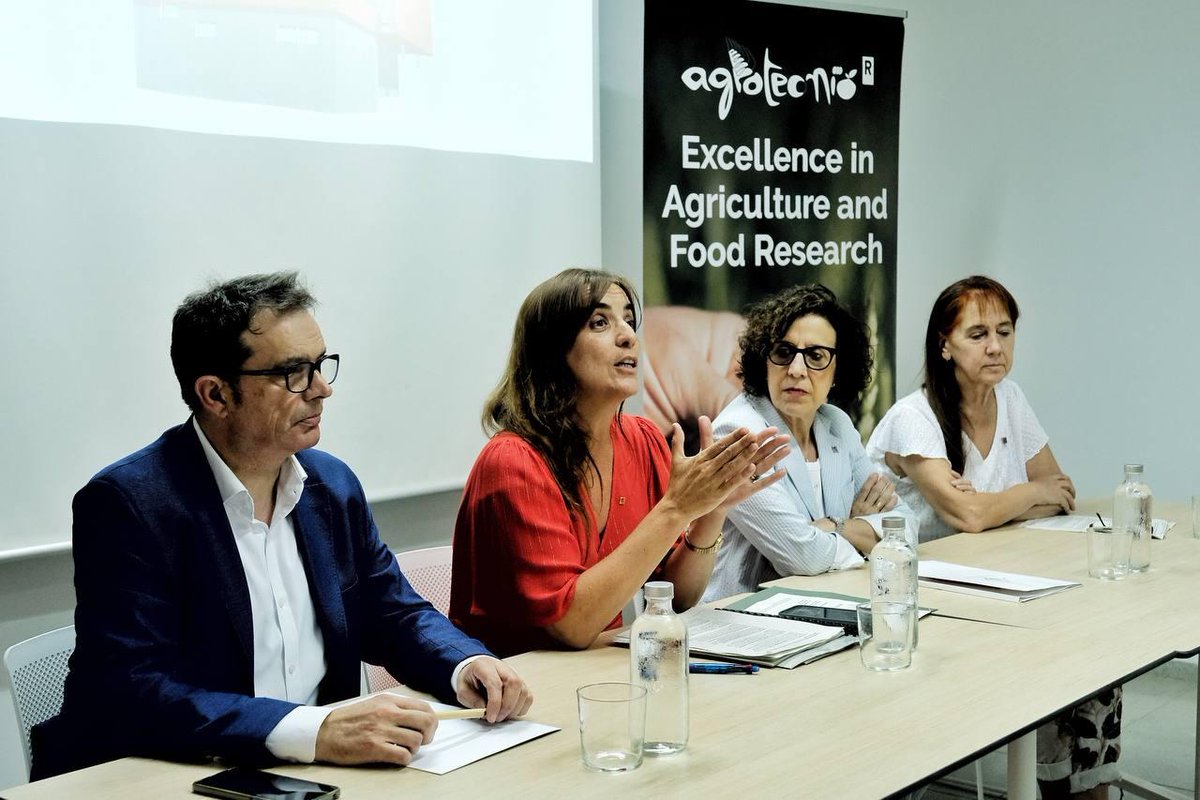 Agrotecnio's tweet photo. 🌾 Creixem amb el futur #CentreEdicióGenòmicadeCereals, una nova infraestructura que reforçarà la nostra #recerca en #agroalimentació.

🧬 Impulsarem noves varietats de cereals més resistents al #canviclimàtic.

📰 Més informació: https://t.co/lQPMxrrL00 https://t.co/3aJYhEVIql