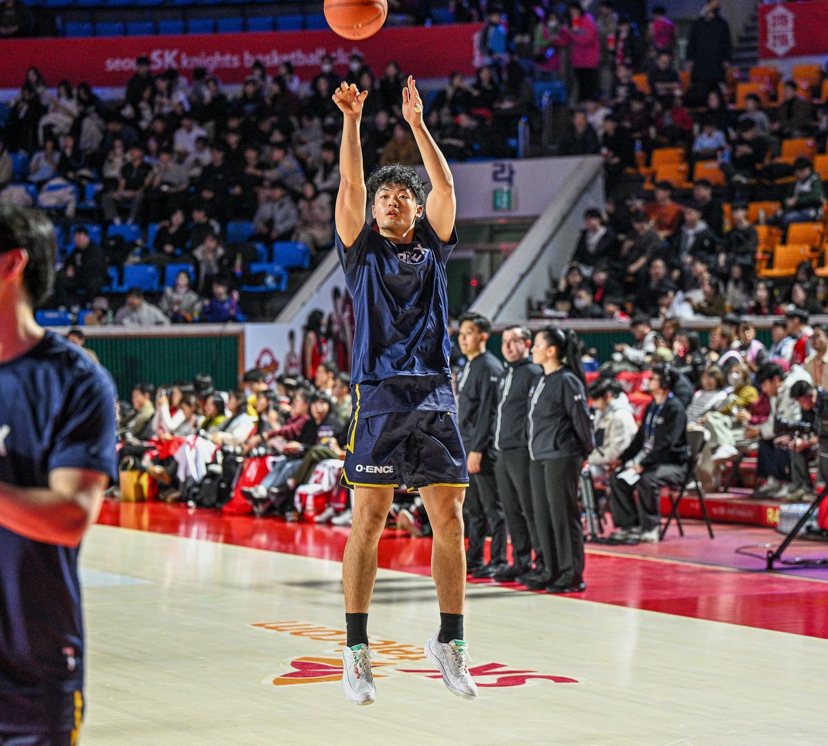 EASLofficial_jp's tweet photo. 弟の次は、兄が世界へ。
#星川開聖 #星川堅信

 #EASL |  @ustunomiyabrex @n_velca 🥟🔷 https://t.co/HY2zH1pnyb